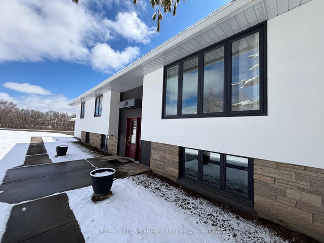 497 Wellington Main Street