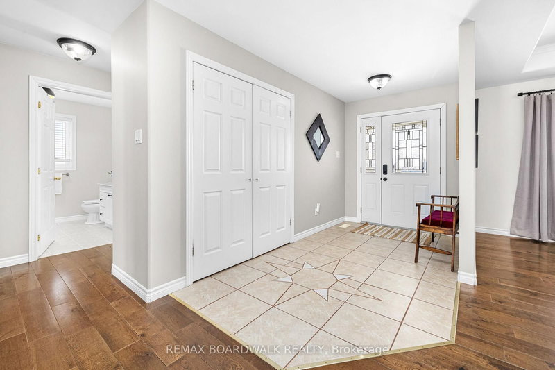 157 Macpherson Way, Rr #7 Way, Perth, K7H 3C9 | Image 3