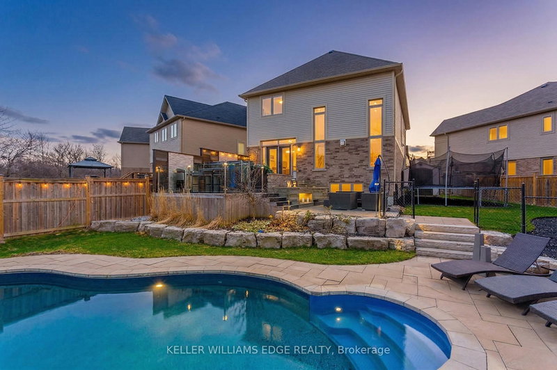 168 Echovalley Dr, Hamilton, L8J 0H2 | Image 3