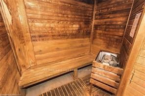 3227 King Street E, Unit 610 - Photo 20