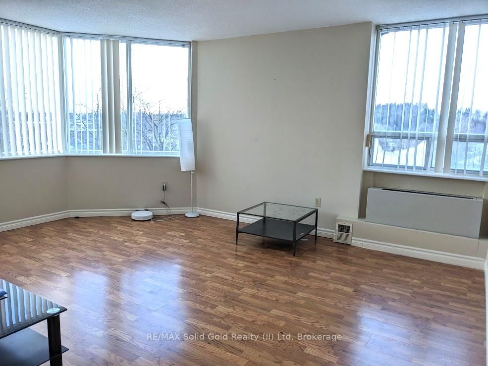 3227 King Street E, Unit 610 - Photo 4