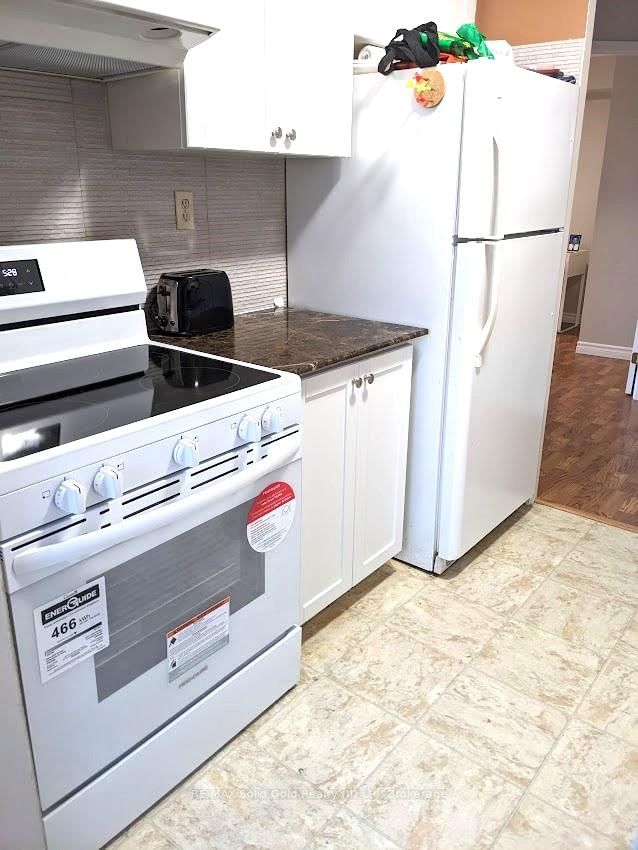 3227 King Street E, Unit 610 - Photo 5