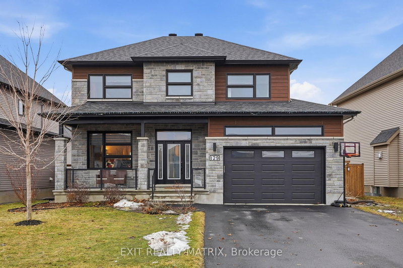 home for sale on 129 Lyon Street