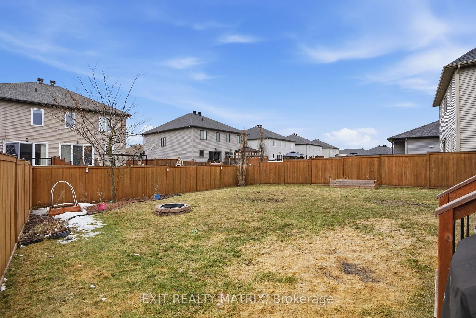 129 Lyon Street • Russell, ON photo 33