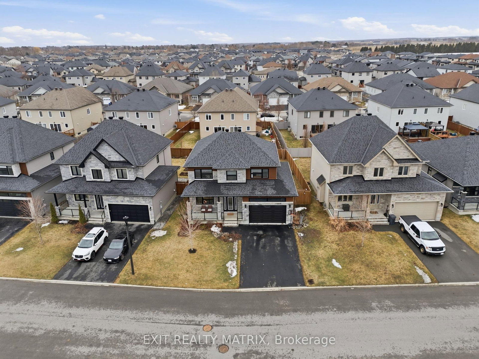 129 Lyon Street • Russell, ON photo 35