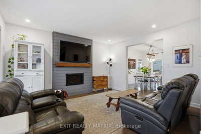 129 Lyon Street • Russell, ON photo 5