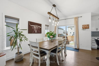 129 Lyon Street • Russell, ON photo 8