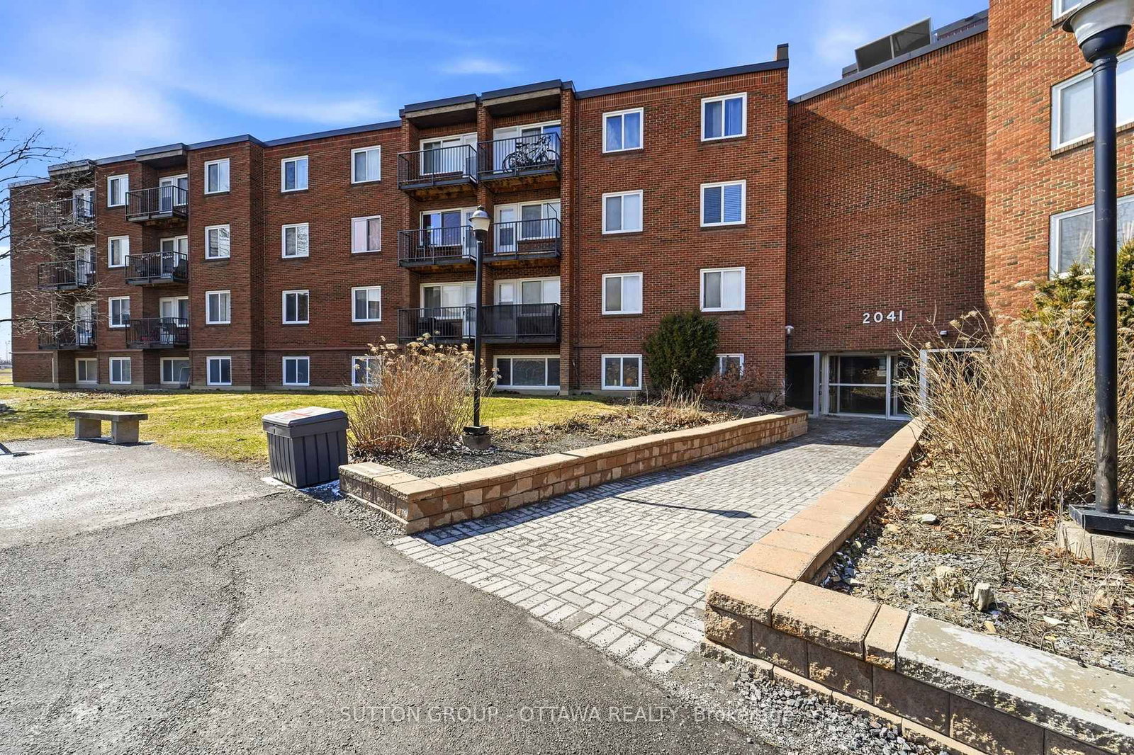 Listing Image 2