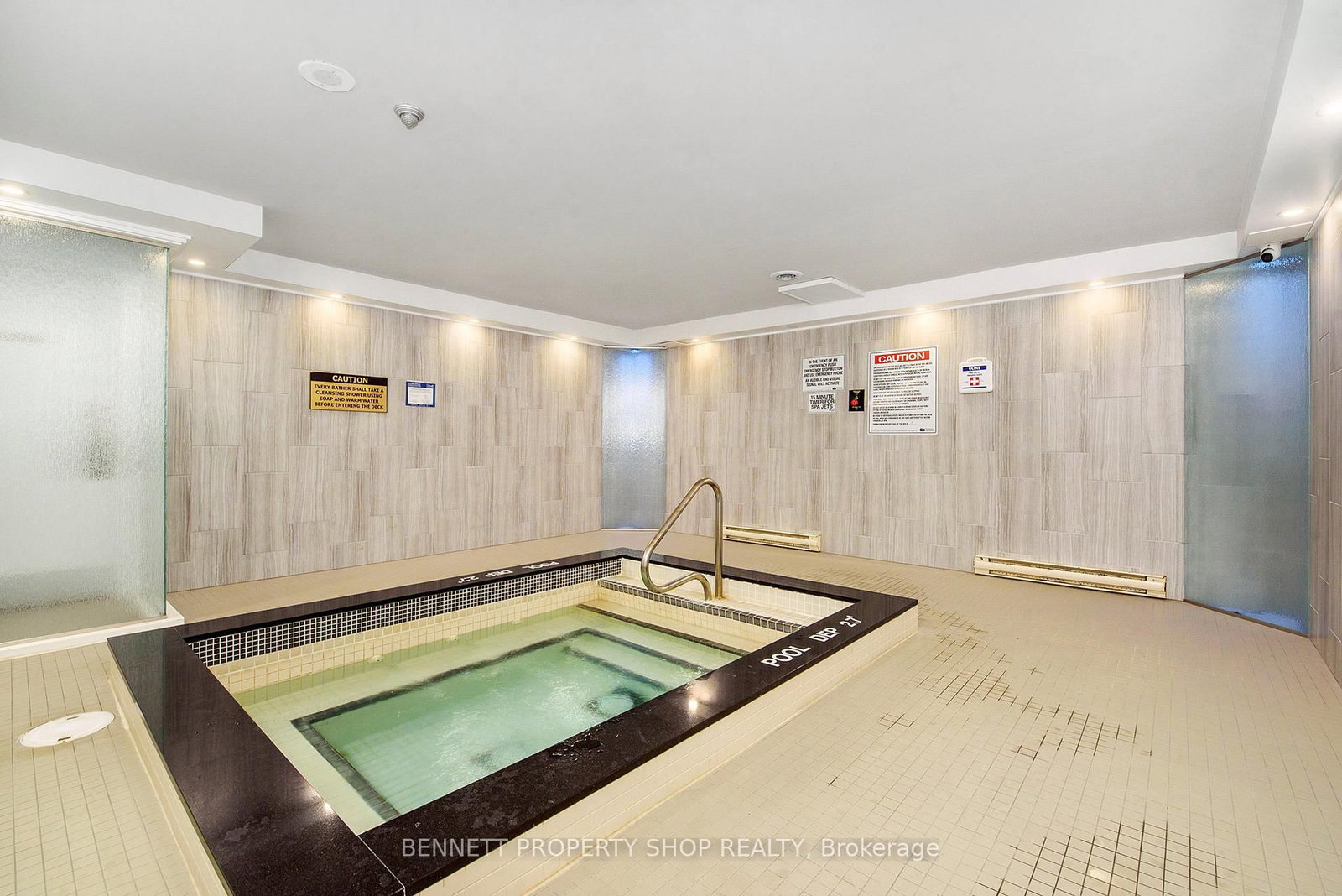 2760 Carousel Crescent, Unit 610 - Photo 16