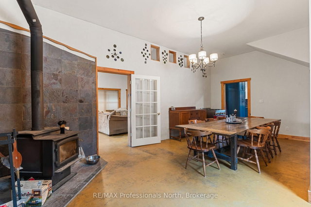 1127 Bobcaygeon Road