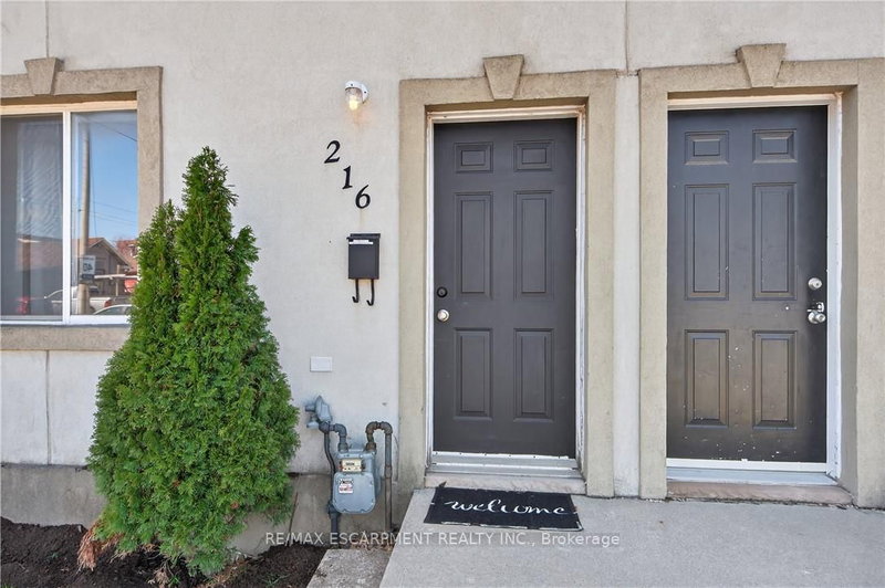 216 ROBERT St, Hamilton, L8L 2R1 | Image 3