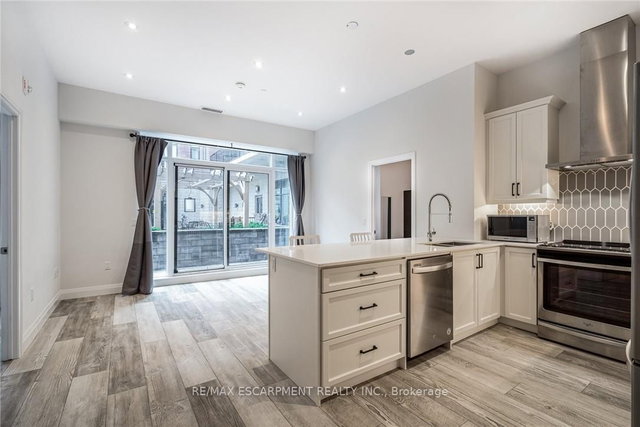 118 - 1 Redfern Avenue