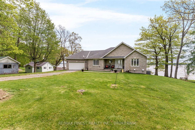 121 Hickory Lane photo 2