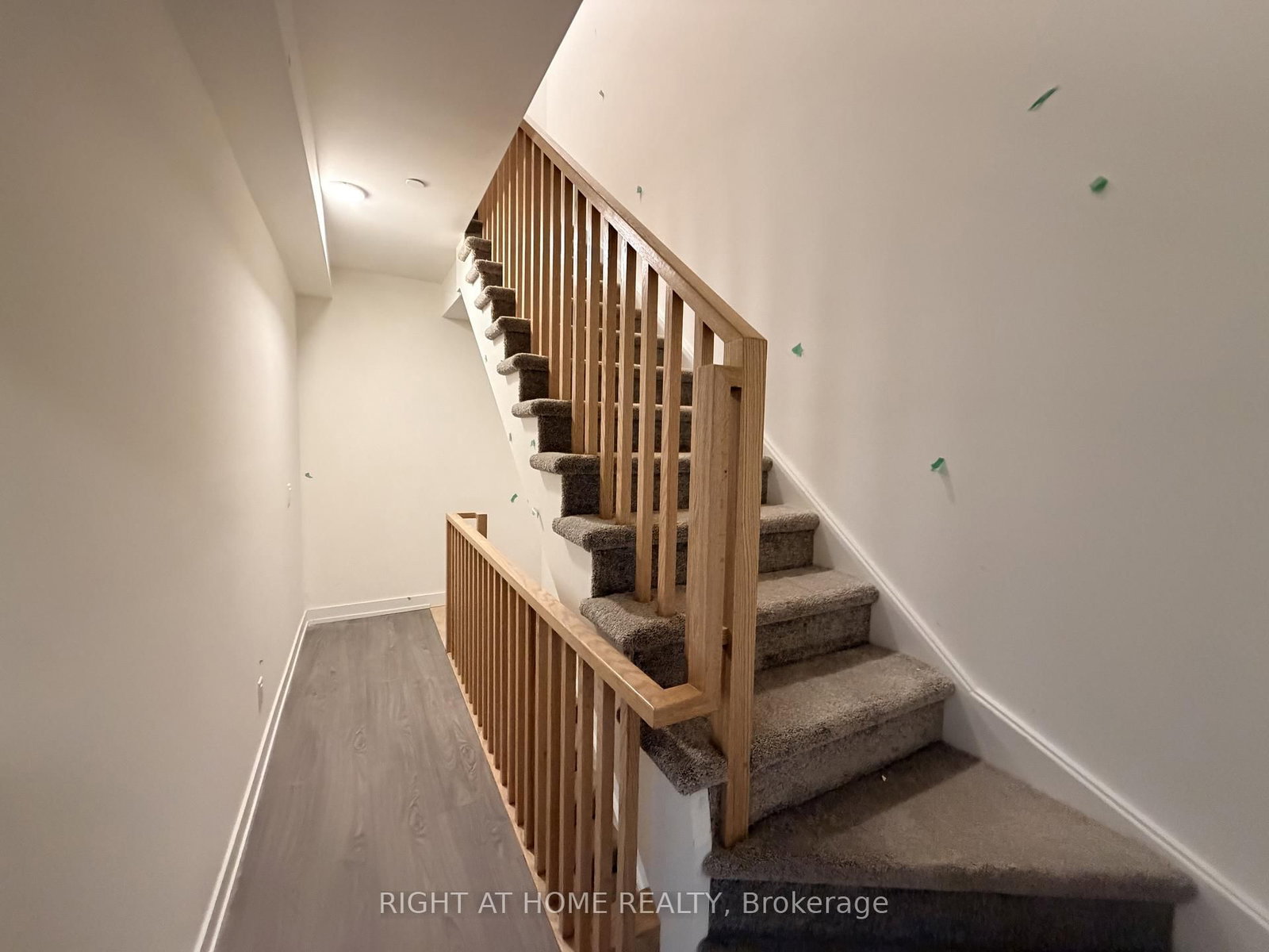 16 Melbourne Avenue, Unit 301A - Photo 12