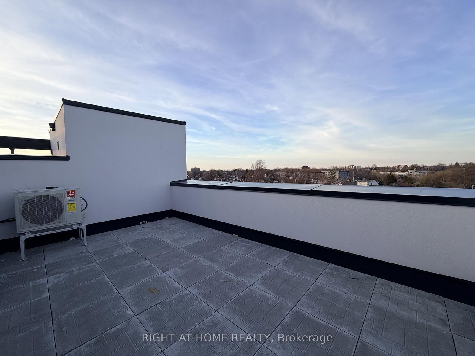 16 Melbourne Avenue, Unit 301A - Photo 14