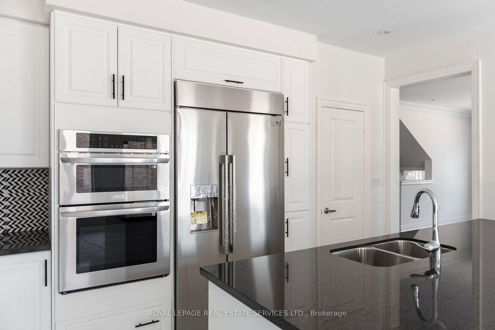 406 Humphrey Street - Photo 11