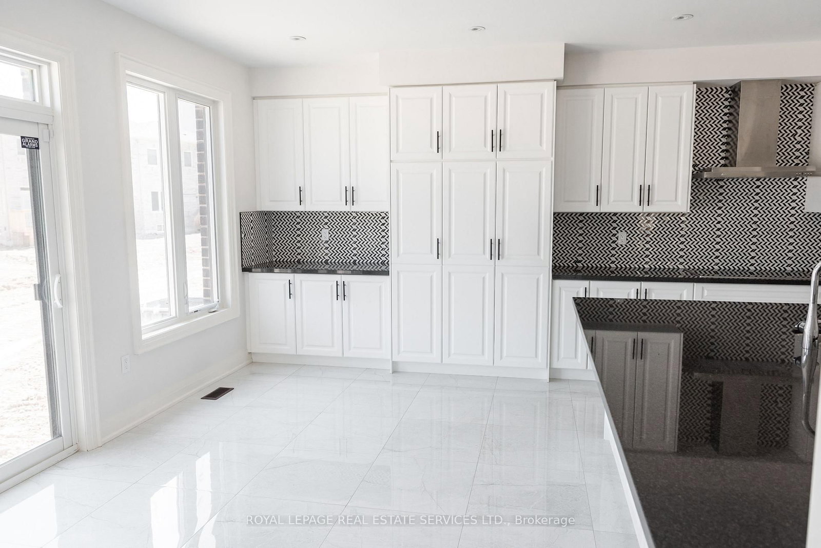 406 Humphrey Street - Photo 5