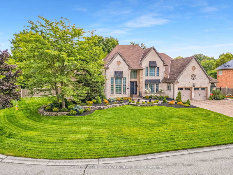 103 Fitzwilliam Blvd, London North, N6H 5H4 | Image 3