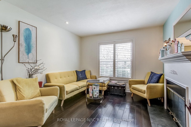 330 Gate St, Niagara-on-the-Lake, L0S 1J0 | Image 3