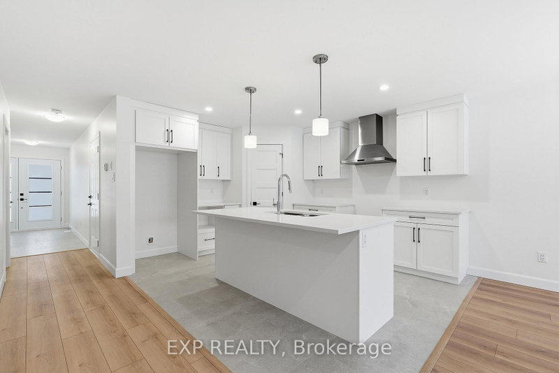 136 Elizabeth Street St photo 5