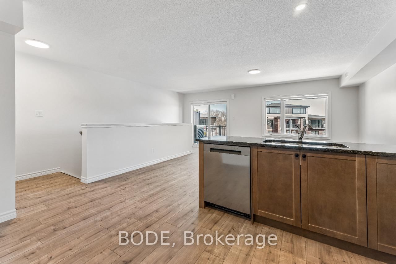 200 Brantwood Park Road, Unit 28