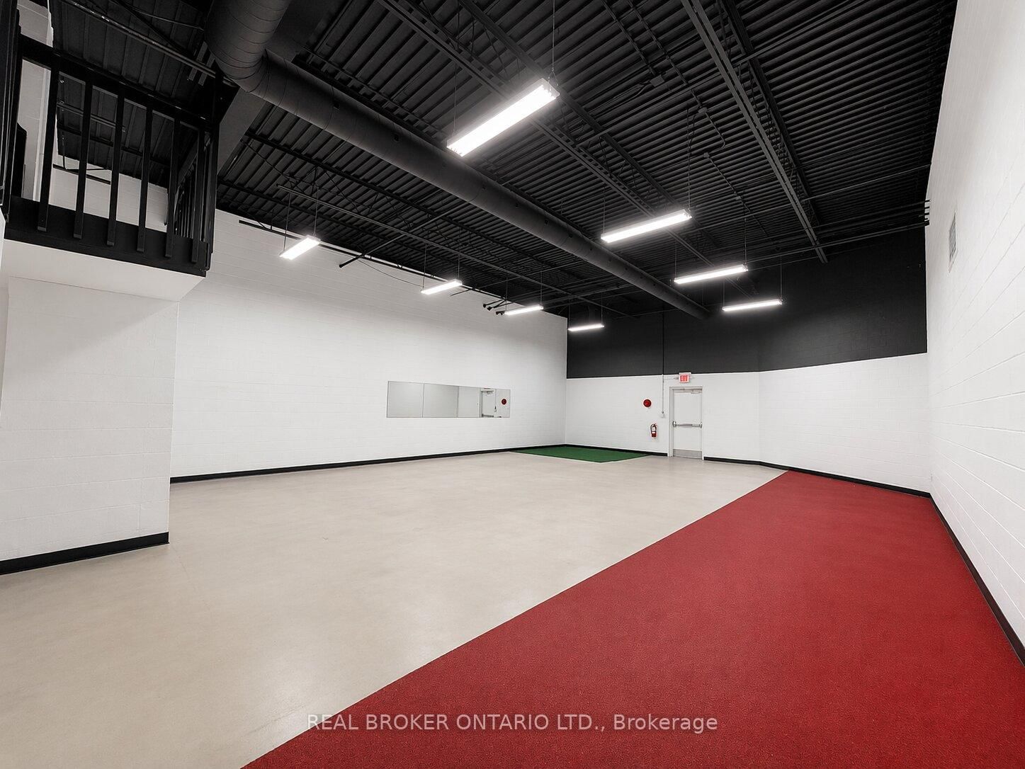 227 Bunting Road, Unit i - Photo 10