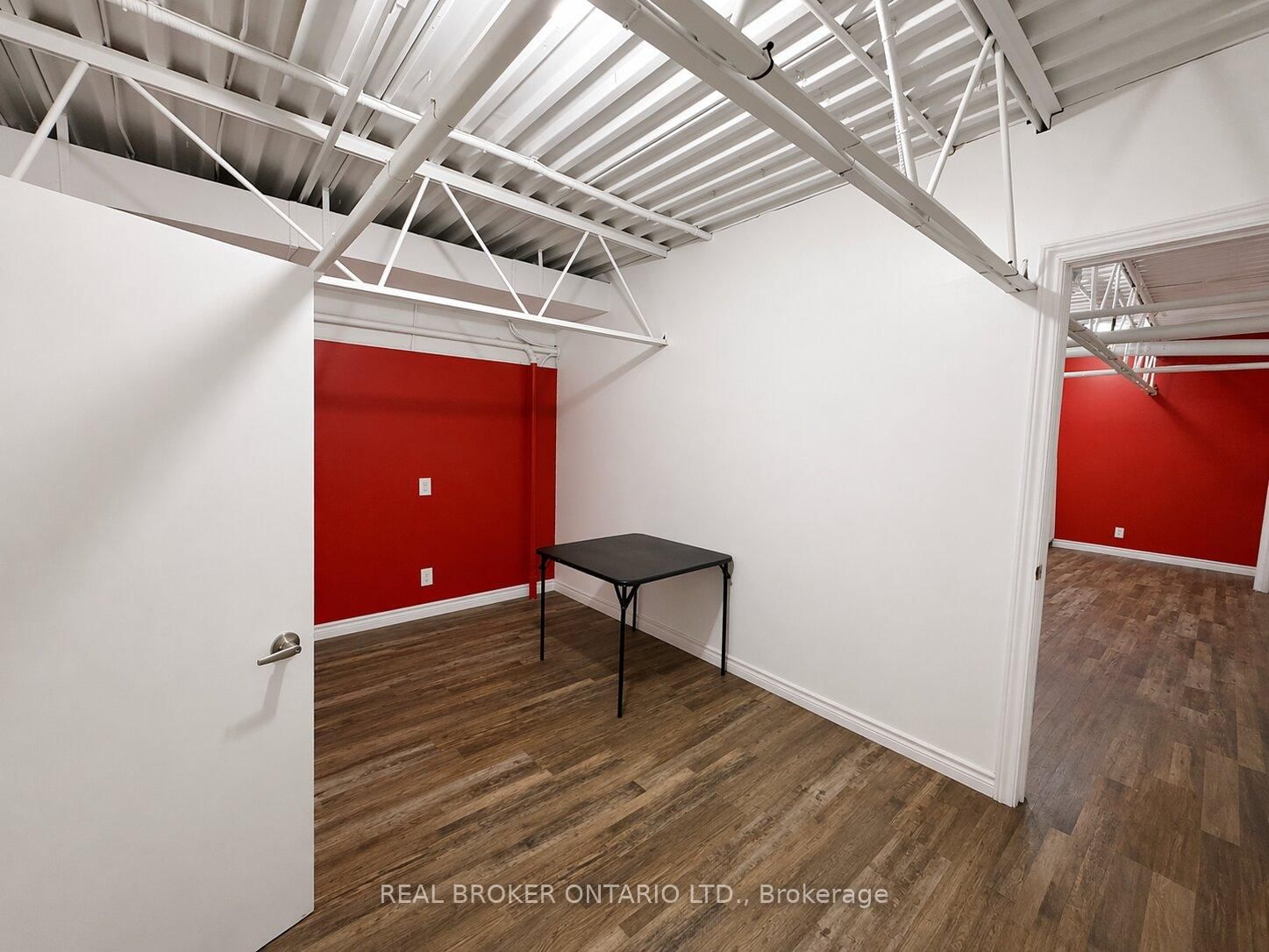 227 Bunting Road, Unit i - Photo 12