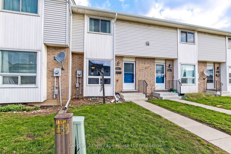 home for sale on 3-259 Lansdowne Avenue