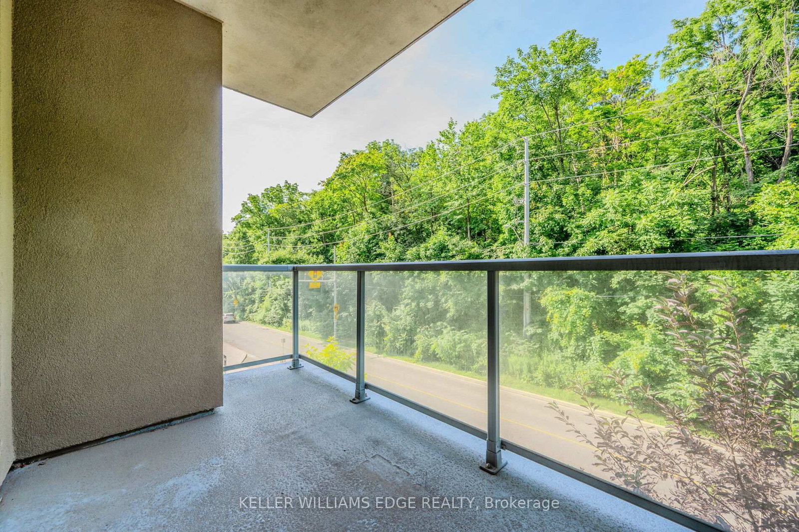 479 Charlton Avenue E, Unit 202 - Photo 20