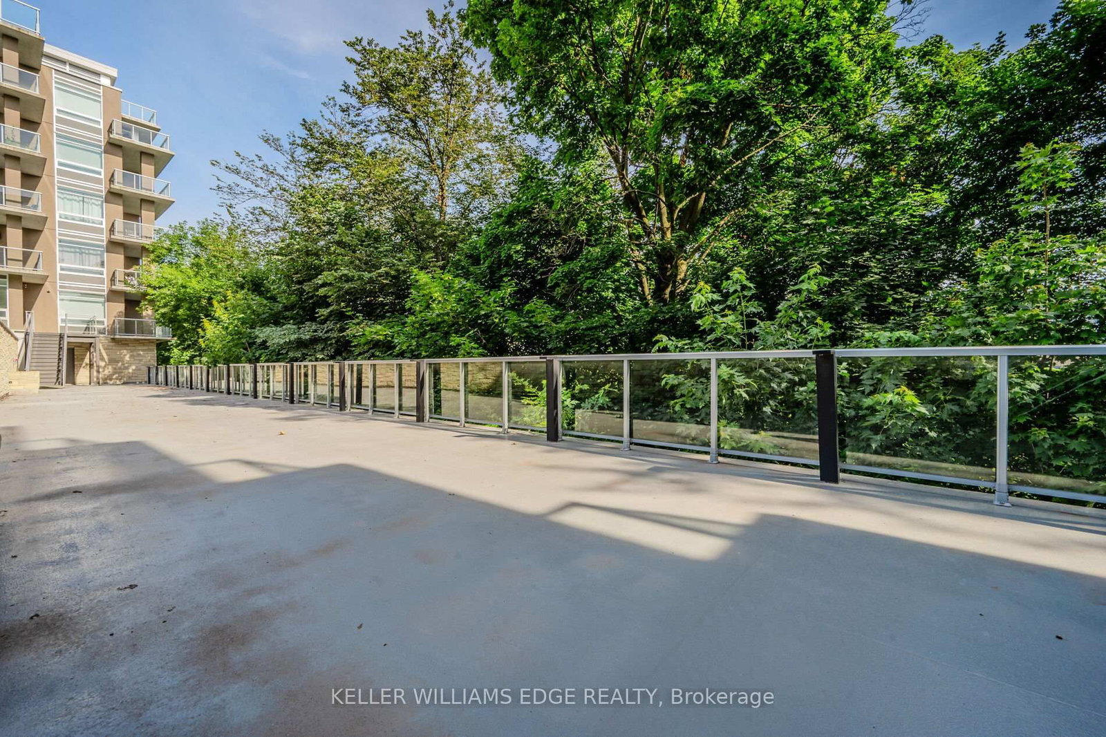 479 Charlton Avenue E, Unit 202 - Photo 25