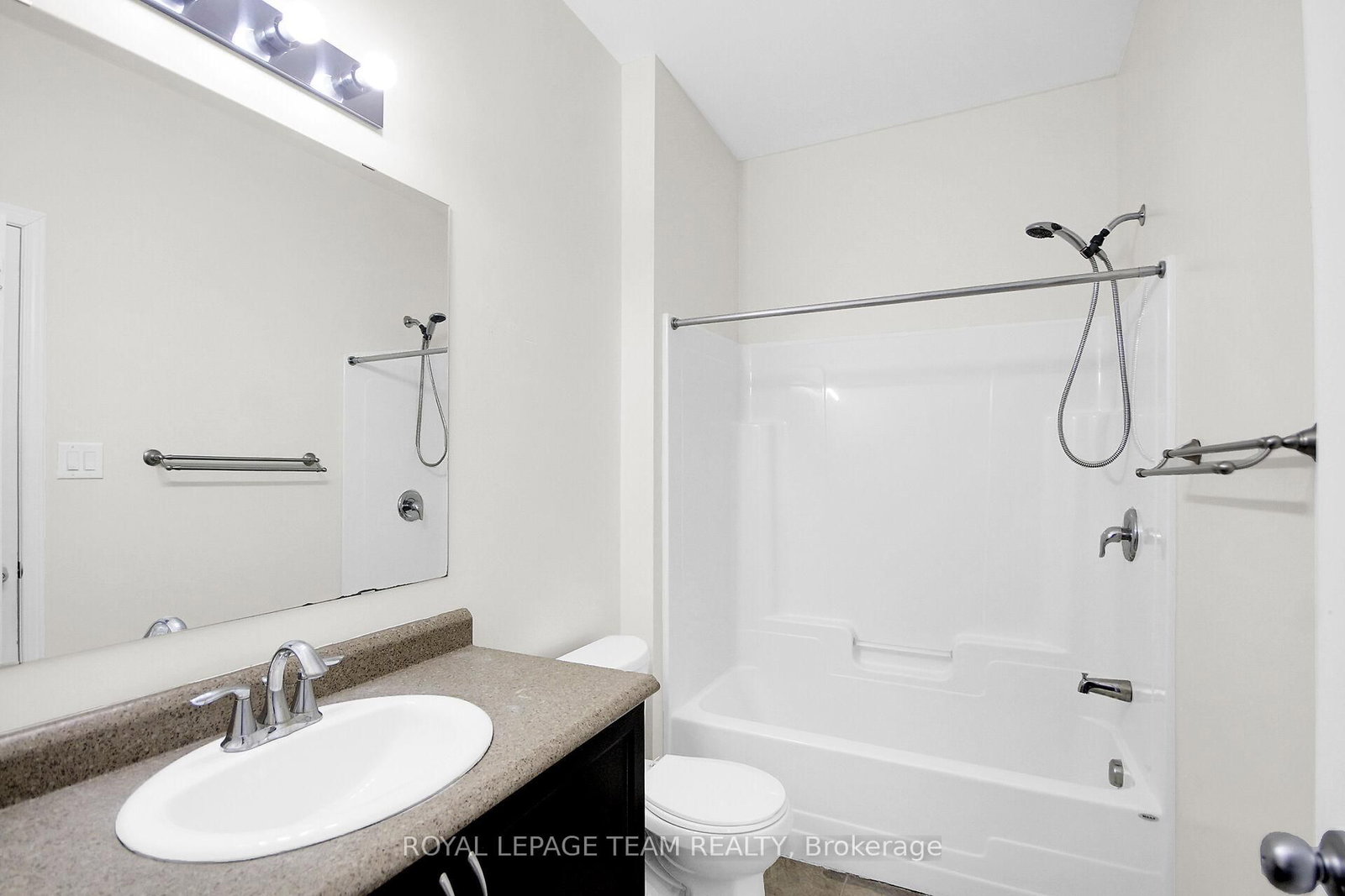 204 Shanly Private, Unit 41 - Photo 29