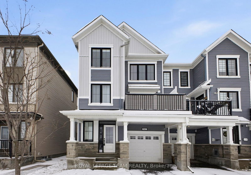 home for lease on 362 Aphelion Crescent