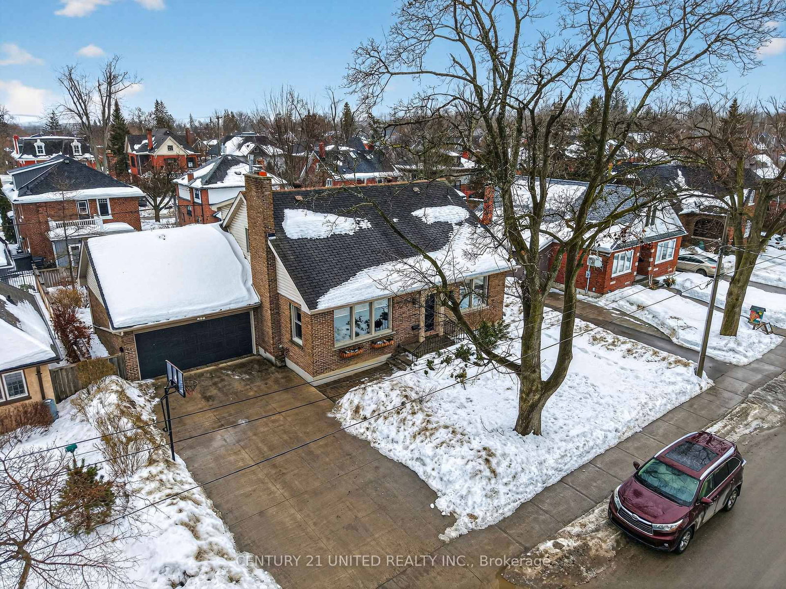 Detached House for sale at 499 Hunter Street, Peterborough, Ontario, K9H 2M9 - Town Ward 3 - MLS: X12972768