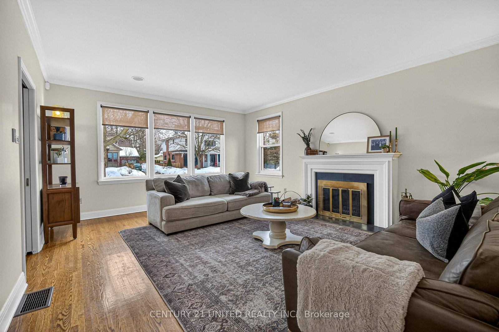 Detached House for sale at 499 Hunter Street, Peterborough, Ontario, K9H 2M9 - Town Ward 3 - MLS: X12972768