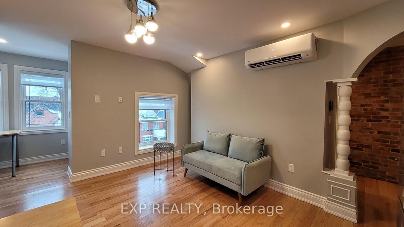 302 - 157 James St, Ottawa, K1R 5M4 | Image 3