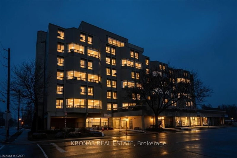 206 - 10 John St, Hamilton, L9H 6J3 | Image 2