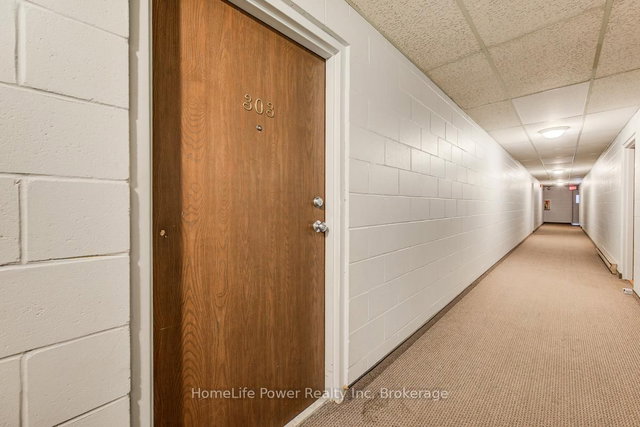 303 - 4 Avalon Place