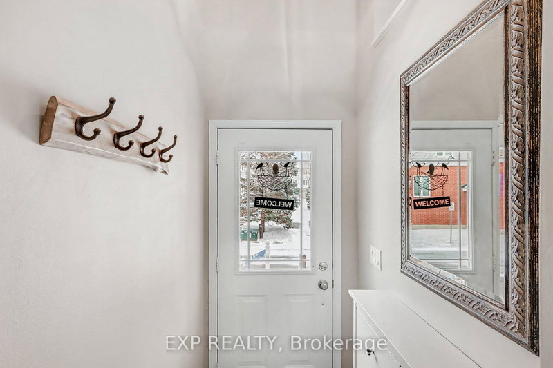 211 Gershwin Private, Ottawa, K2H 1G6 | Image 3