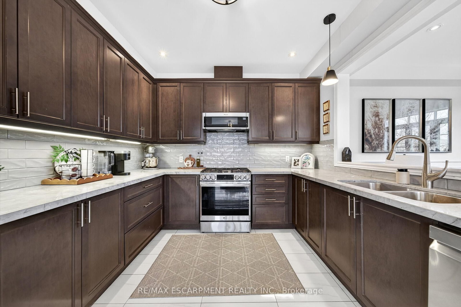 140 Robertson Road - Photo 12