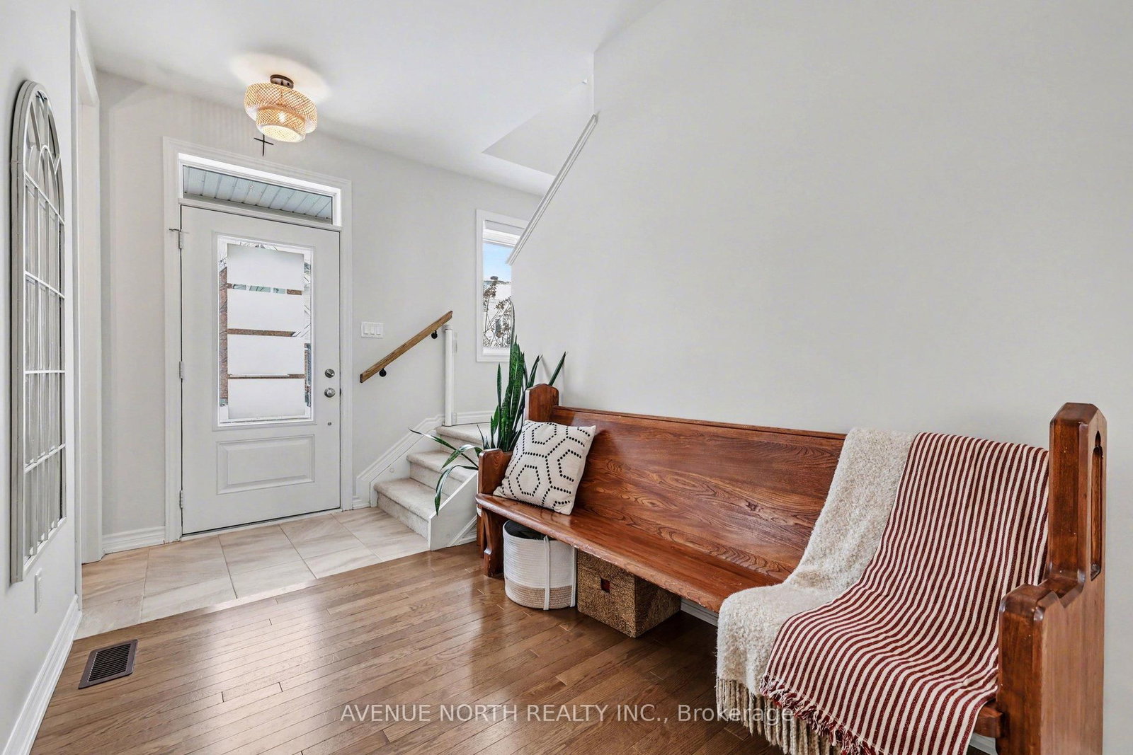 206 Douglas Fir Street - Photo 3