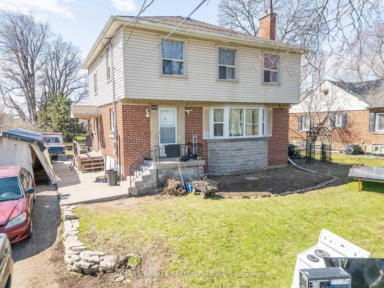 Detached House for sale at 970 Concession Street, Hamilton, Ontario, L8T 1A1 - Sunninghill - MLS: X12973084