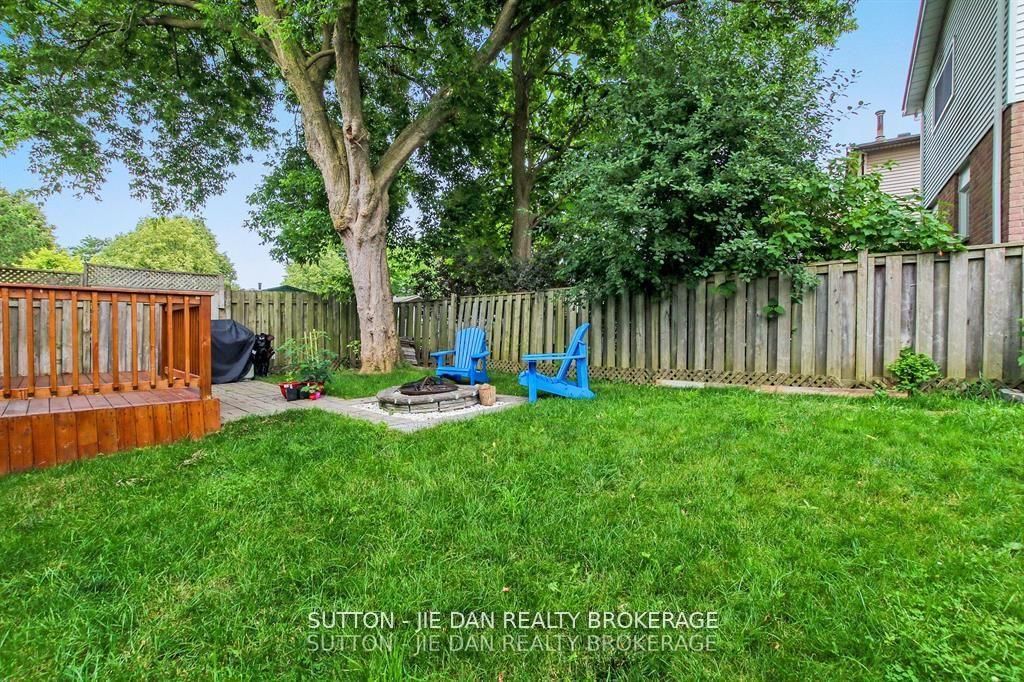 Detached House for sale at 55 CONSTABLE Court, London North, Ontario, N6G 3N7 - North I - MLS: X12973108