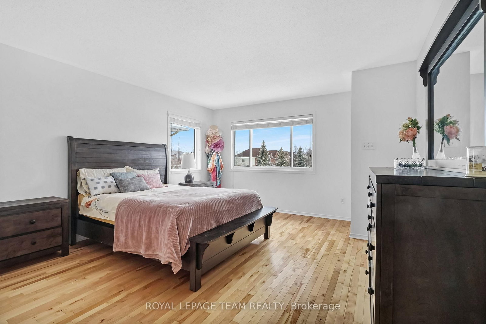 Townhouse for sale at 2362 Bois Vert Place, Ottawa, Ontario, K4A 4V1 - Avalon East - MLS: X12973294