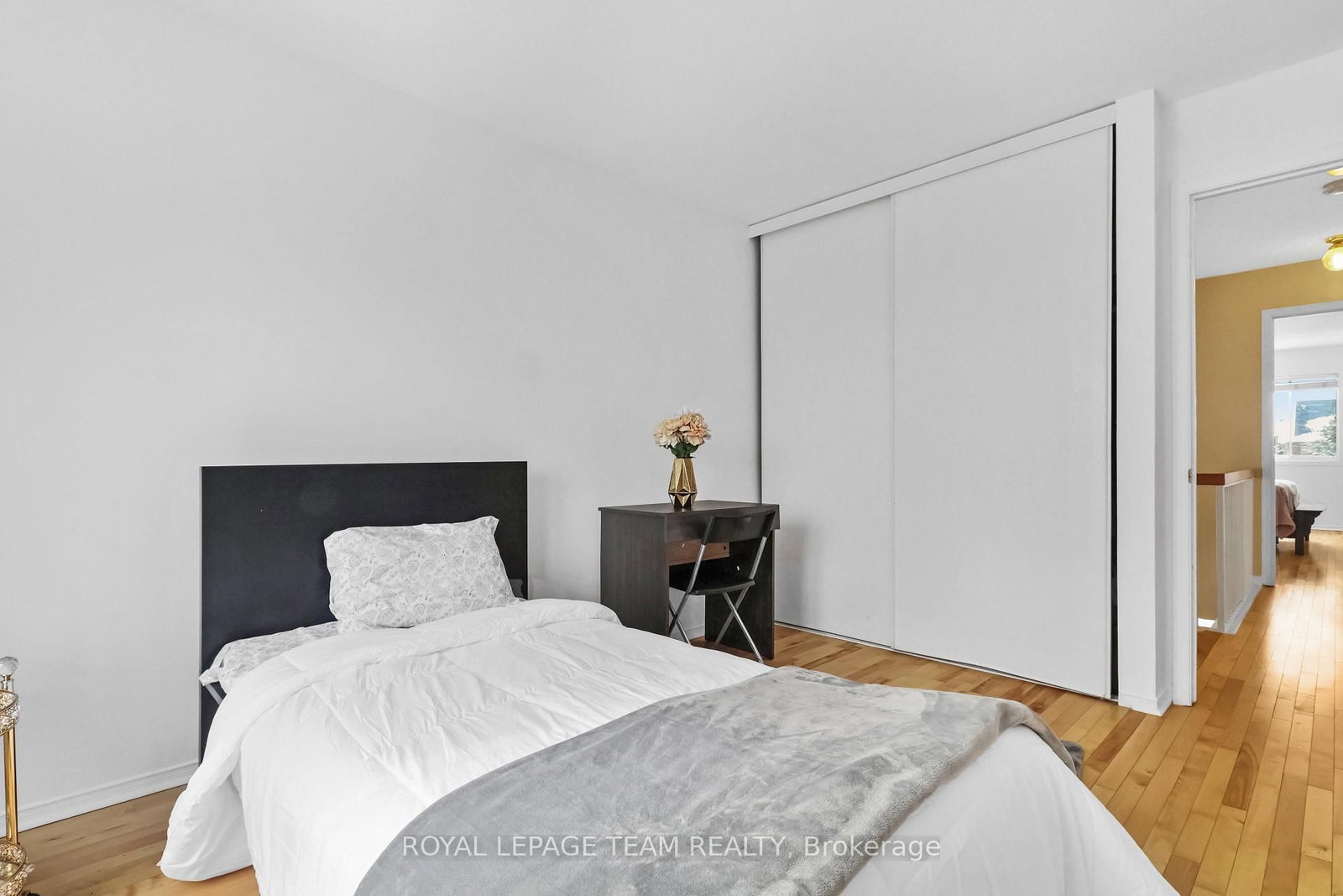 Townhouse for sale at 2362 Bois Vert Place, Ottawa, Ontario, K4A 4V1 - Avalon East - MLS: X12973294