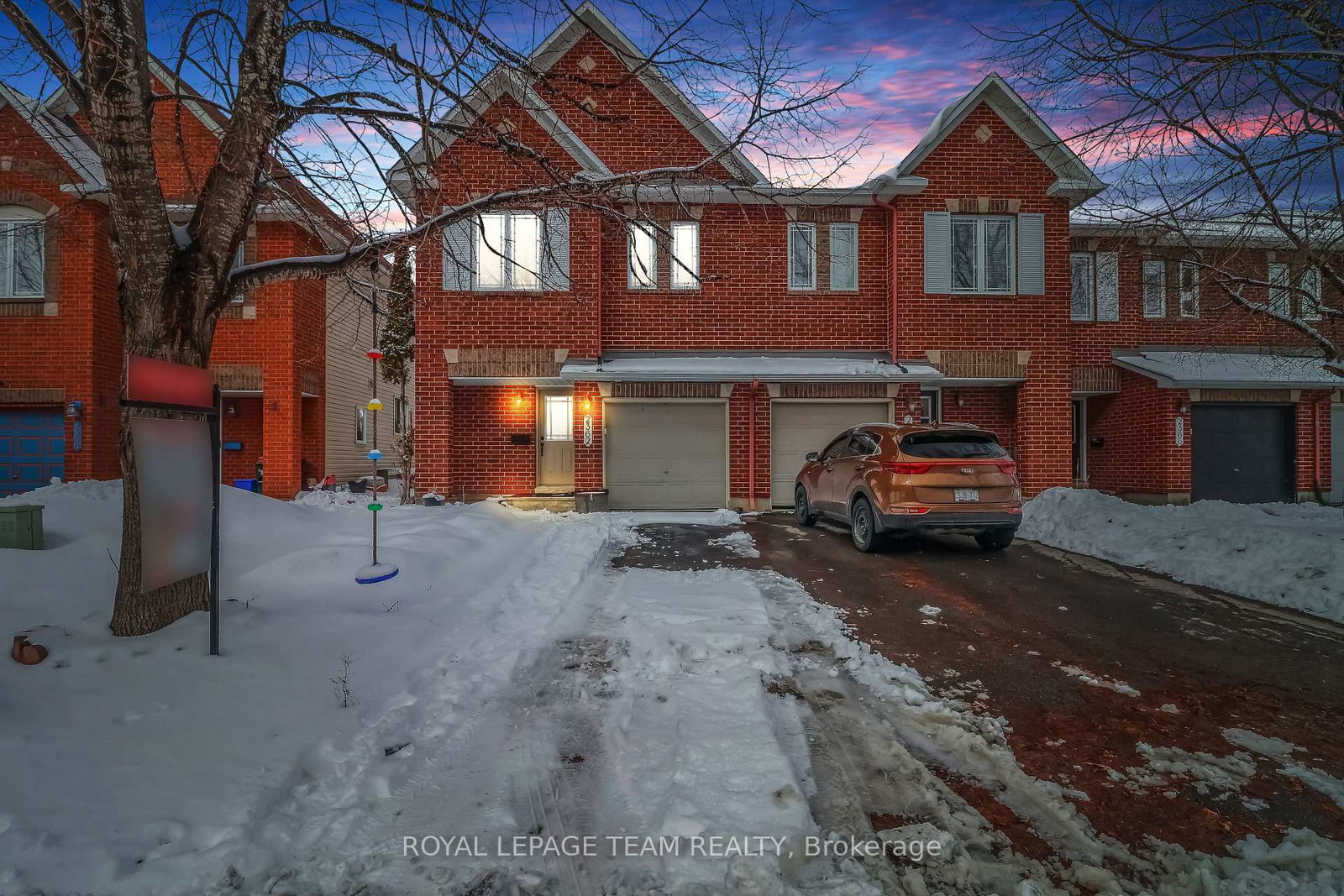 Townhouse for sale at 2362 Bois Vert Place, Ottawa, Ontario, K4A 4V1 - Avalon East - MLS: X12973294