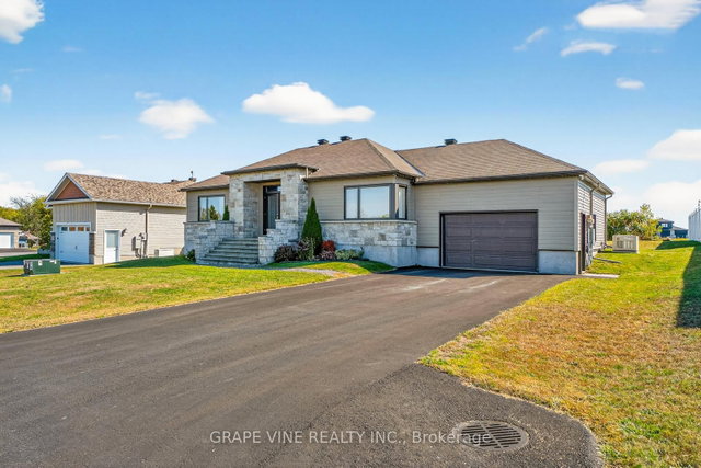 18 Calco Crescent