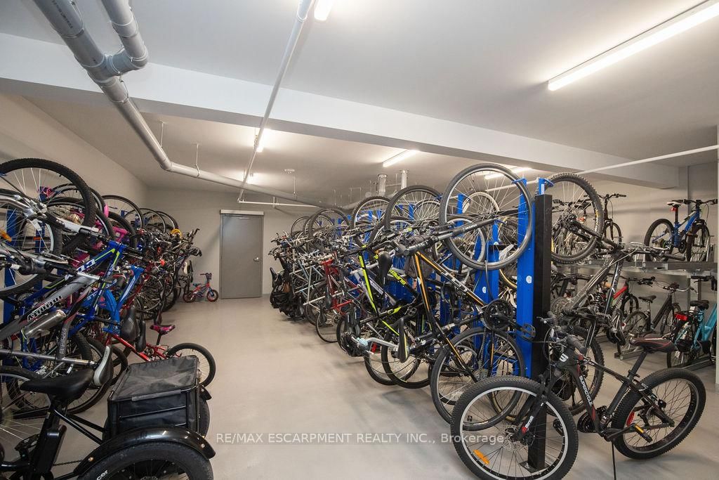 5055 Greenlane Road, Unit 629 - Photo 32