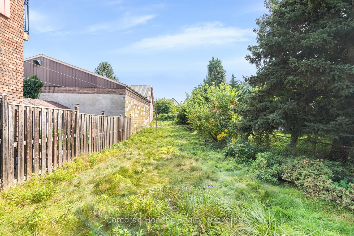 Detached House for sale at 510 John Street, Hamilton, Ontario, L8L 4R8 - North End - MLS: X12973568