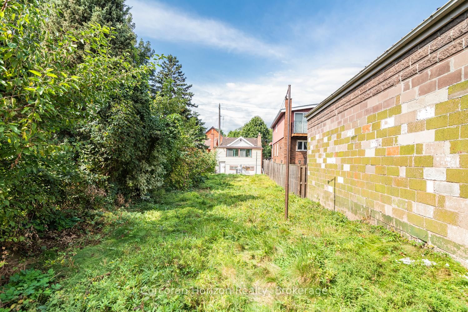 Detached House for sale at 510 John Street, Hamilton, Ontario, L8L 4R8 - North End - MLS: X12973568