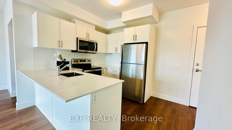 611 - 1000 Lackner Pl, Kitchener, N2A 0L4 | Image 3